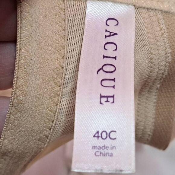 Cacique Women's Plus Size Full Coverage Floral Lace Bra Tan size 40C - Picture 5 of 6